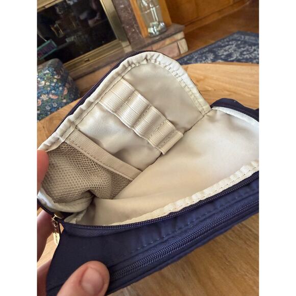 ISAAC MIZRAHI Blue Nylon Double Pocket Cosmetic Organizer - Picture 4 of 5